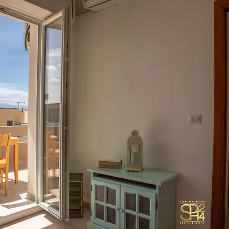 아파트 Attico Con Solarium Orizzonte Blu *