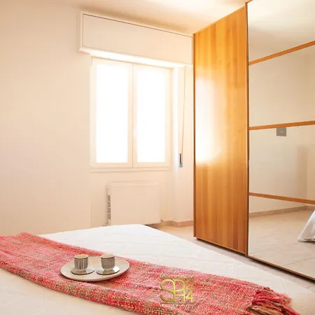 Attico Con Solarium Orizzonte Blu * 알게로